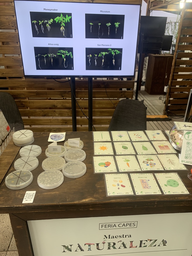 Interactive display on plant and soil biodiversity at the MJP Lab stand